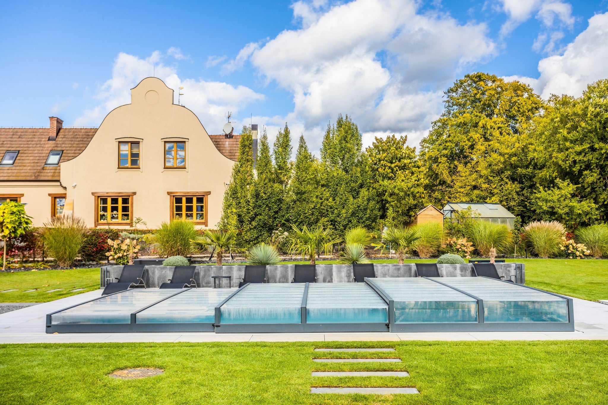 Pooltak Prestige